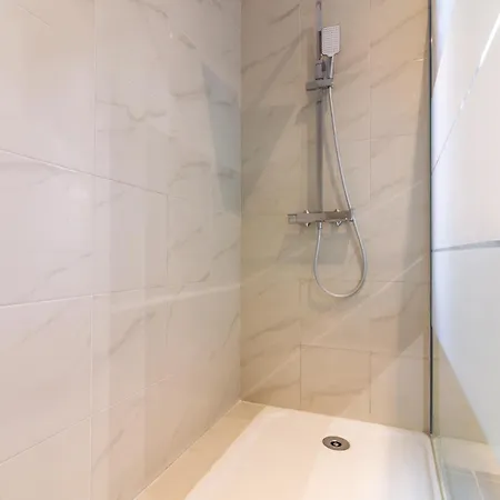 Apartment Moderne Et Elegant Quartier Saint-jean 2 *