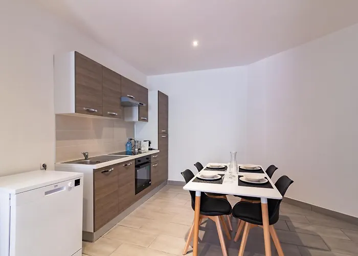 Moderne Et Elegant Quartier Saint-jean 2 Appartement *